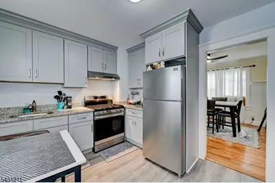 275 Greylock Pkwy #3, Belleville, NJ 07109 - Photo 11