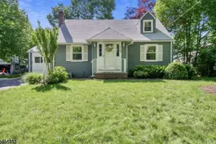 2208 Paff Pl, Scotch Plains Township, NJ 07076 - Photo 1