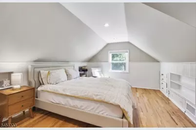 2208 Paff Pl, Scotch Plains Township, NJ 07076 - Photo 11