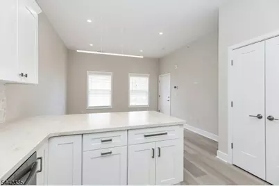 803 Springfield Ave #C, Summit, NJ 07901 - Photo 7