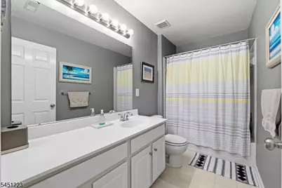 51 Oak Leaf Ln, Tinton Falls Boro, NJ 07712 - Photo 19