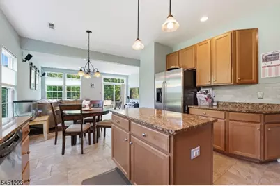 51 Oak Leaf Ln, Tinton Falls Boro, NJ 07712 - Photo 31