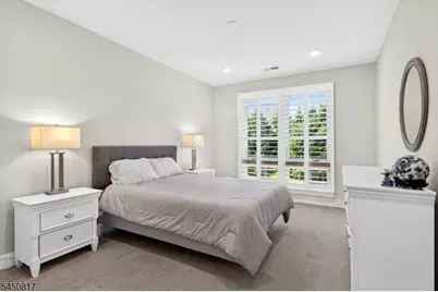 1 Vanderbilt Blvd #303, Florham Park, NJ 07932 - Photo 15
