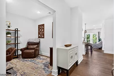 1 Vanderbilt Blvd #303, Florham Park, NJ 07932 - Photo 3
