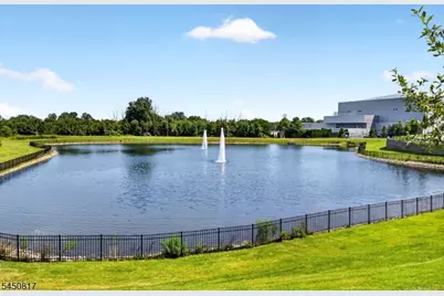 1 Vanderbilt Blvd #303, Florham Park, NJ 07932 - Photo 31