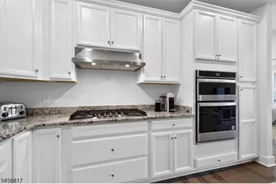 1 Vanderbilt Blvd #303, Florham Park, NJ 07932 - Photo 7