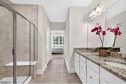 1 Vanderbilt Blvd #303, Florham Park, NJ 07932 - Photo 17