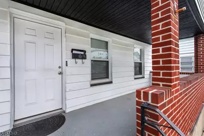 22 Comfort Pl, Clifton, NJ 07011 - Photo 3