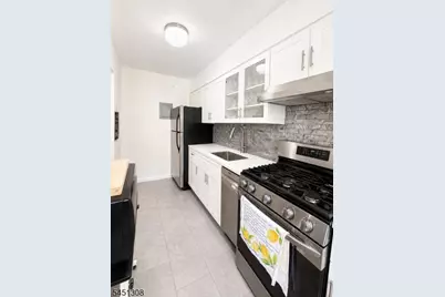 13 Wedgewood Dr Unit #87, Verona, NJ 07044 - Photo 11