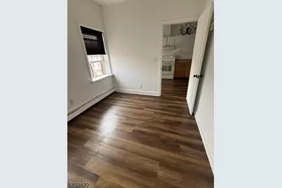 17 Elm St, Newark, NJ 07102 - Photo 3