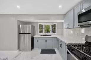 701 W Park Ave, Lindenwold Boro, NJ 08021 - Photo 11