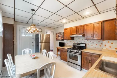 39 Brookdale Ave, Verona, NJ 07044 - Photo 13