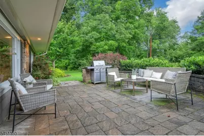 112 E Valley Brook Rd, Washington Township, NJ 07853 - Photo 19