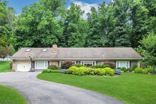 112 E Valley Brook Rd, Washington Township, NJ 07853 - Photo 1