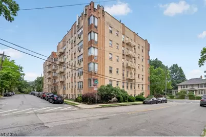 19-31 Lyons Ave #204, Newark, NJ 07112 - Photo 21