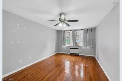 19-31 Lyons Ave #204, Newark, NJ 07112 - Photo 7