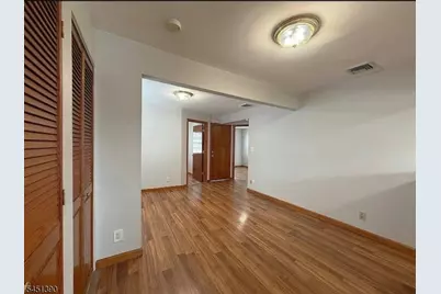446 Post Ave, Lyndhurst Township, NJ 07071 - Photo 17