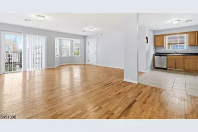 83 Farley Ave, Newark, NJ 07108 - Photo 5