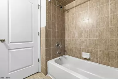 83 Farley Ave, Newark, NJ 07108 - Photo 21