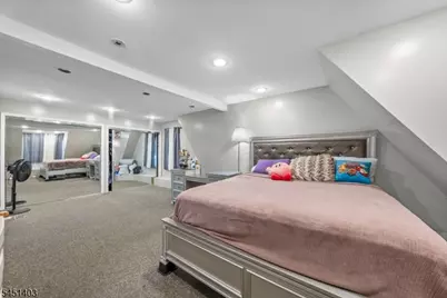38 Nairn Pl, Newark, NJ 07108 - Photo 15