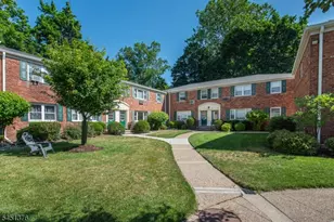 59 Roseland Ave Unit, Caldwell, NJ 07006 - Photo 1