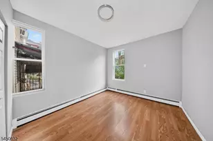 231 Clark Pl, Elizabeth, NJ 07206 - Photo 9