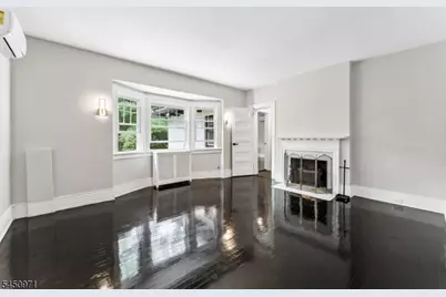 731 Berkeley Ave, Orange, NJ 07050 - Photo 31
