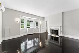 731 Berkeley Ave, Orange, NJ 07050 - Photo 31