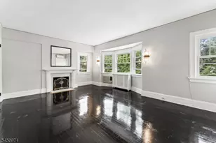 731 Berkeley Ave, Orange, NJ 07050 - Photo 25