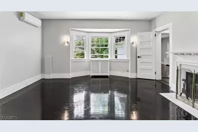 731 Berkeley Ave, Orange, NJ 07050 - Photo 33