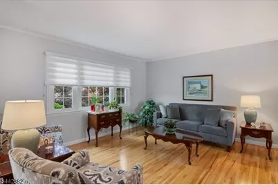 18 Henry St, Rockaway Township, NJ 07866 - Photo 3