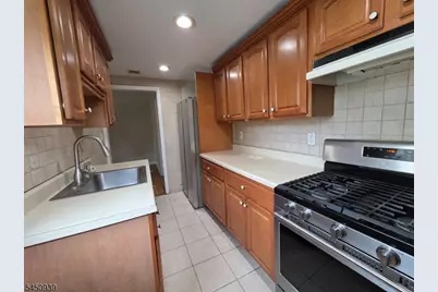 8 Clinton St, Morristown, NJ 07960 - Photo 7