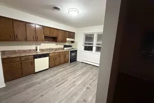 444 Willow Ave, Roselle Park, NJ 07204 - Photo 3