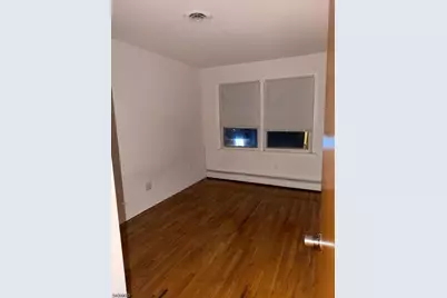 444 Willow Ave, Roselle Park, NJ 07204 - Photo 7