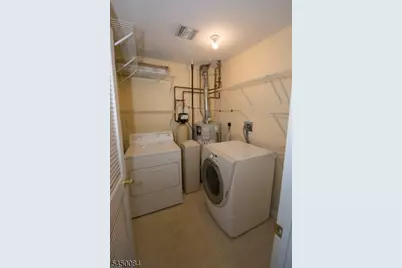 1602 Windsor Ct, Denville, NJ 07834 - Photo 13