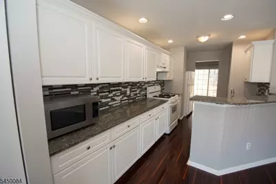 1602 Windsor Ct, Denville, NJ 07834 - Photo 11