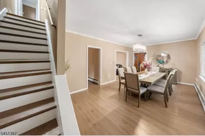 12 Carpenter Pl, Cranford Township, NJ 07016 - Photo 9