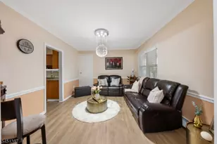 12 Carpenter Pl, Cranford Township, NJ 07016 - Photo 5