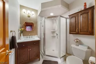 12 Carpenter Pl, Cranford Township, NJ 07016 - Photo 11