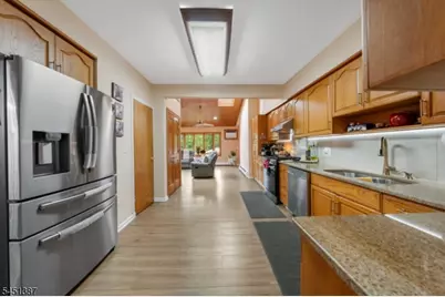 12 Carpenter Pl, Cranford Township, NJ 07016 - Photo 7