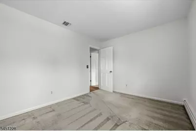 9 North Field Dr, Wantage, NJ 07461 - Photo 25