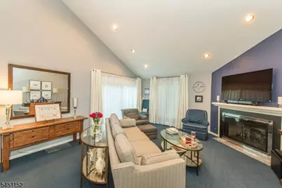 13 Stonegate Dr, Roseland, NJ 07068 - Photo 11