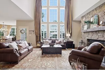 17 Setting Sun Dr, Washington Township, NJ 07840 - Photo 5