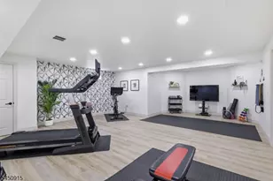 17 Setting Sun Dr, Washington Township, NJ 07840 - Photo 35