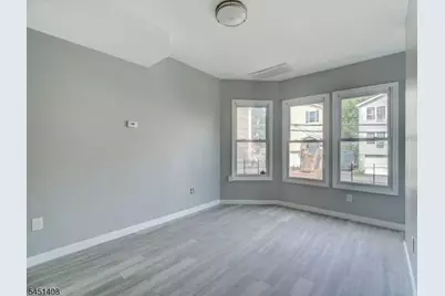 54 N 4th St, Paterson, NJ 07522 - Photo 15