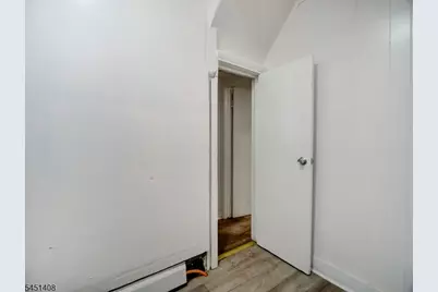 54 N 4th St, Paterson, NJ 07522 - Photo 5
