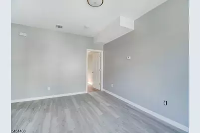 54 N 4th St, Paterson, NJ 07522 - Photo 17