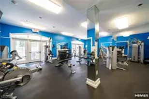 400 Manchester Dr, Nutley, NJ 07110 - Photo 25