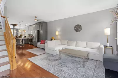 400 Manchester Dr, Nutley, NJ 07110 - Photo 3