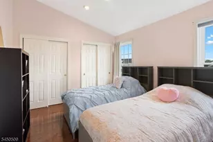 400 Manchester Dr, Nutley, NJ 07110 - Photo 17
